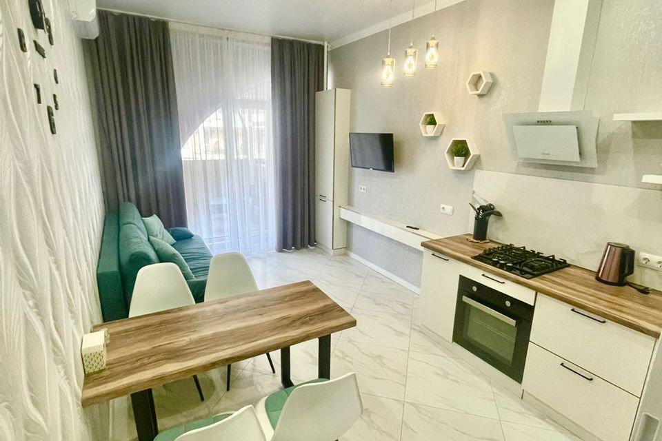 Продаётся 1-комнатная квартира, 54 м²