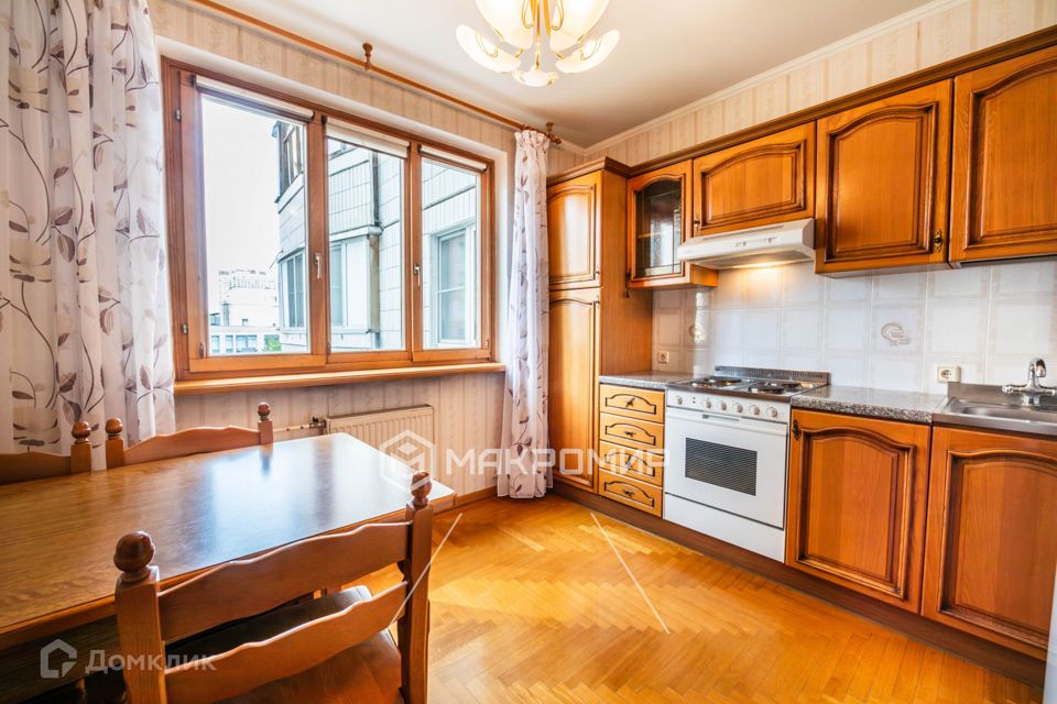 Сдаётся 3-комнатная квартира, 77.9 м²