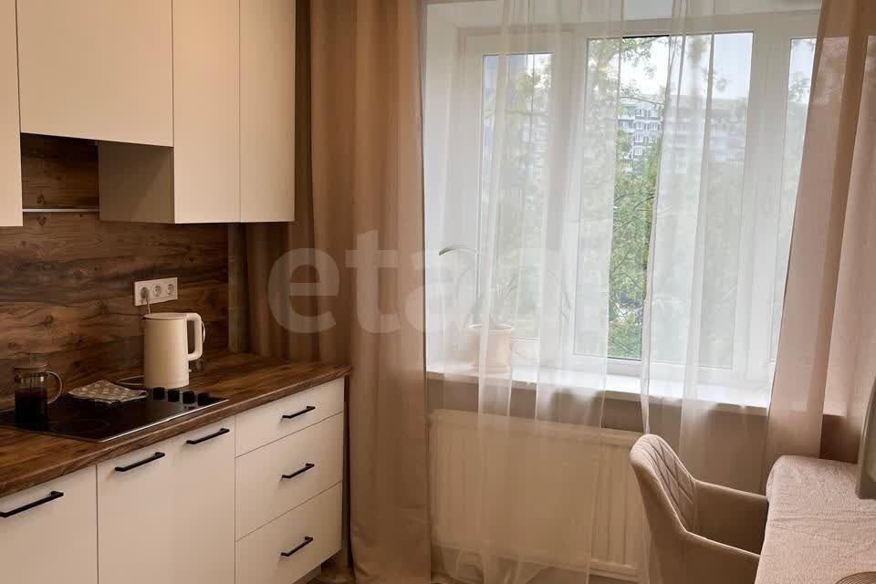 Продаётся 3-комнатная квартира, 71.8 м²