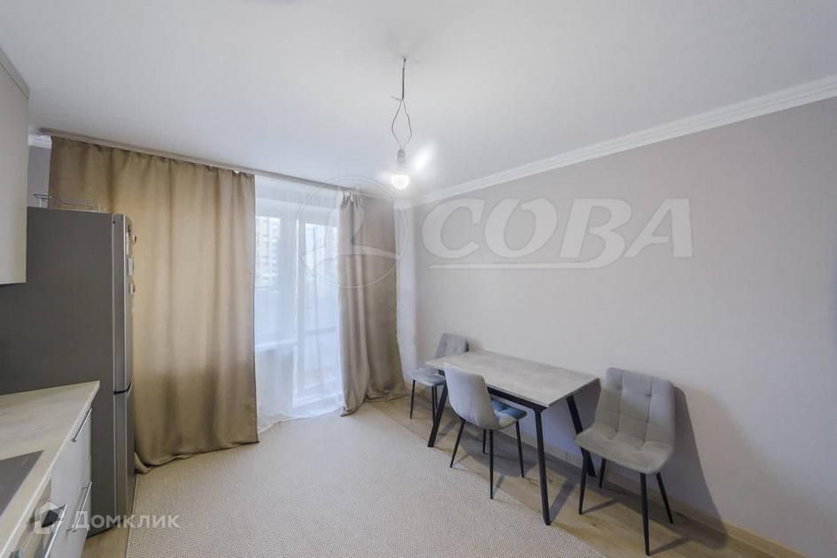 Продаётся 3-комнатная квартира, 93 м²