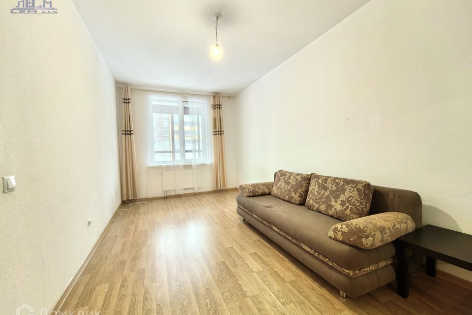 Продаётся 1-комнатная квартира, 36.9 м²