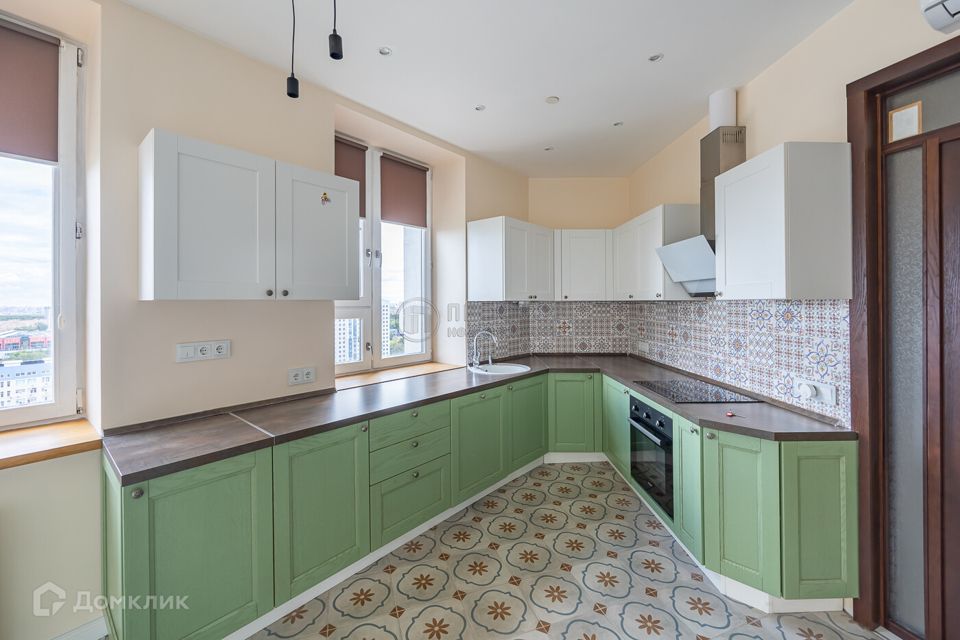 Продаётся 2-комнатная квартира, 65.7 м²