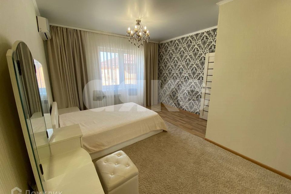 Продаётся 1-комнатная квартира, 37.2 м²
