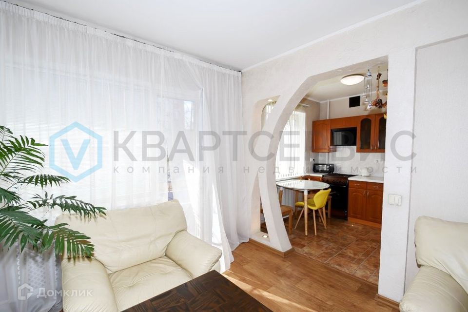 Продаётся 3-комнатная квартира, 63.4 м²