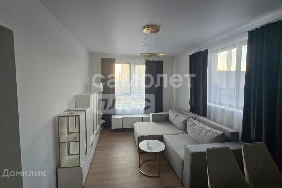 Продаётся 2-комнатная квартира, 43.8 м²