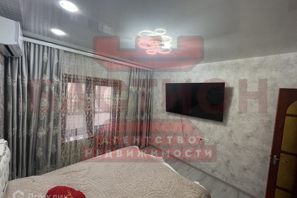 Продаётся 2-этажный дом, 250 м²