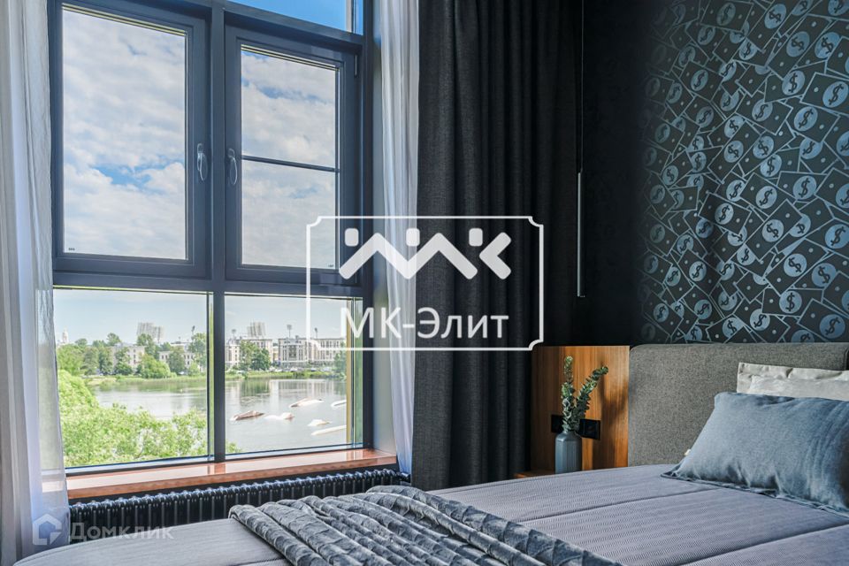 Продаётся 2-комнатная квартира, 80.5 м²