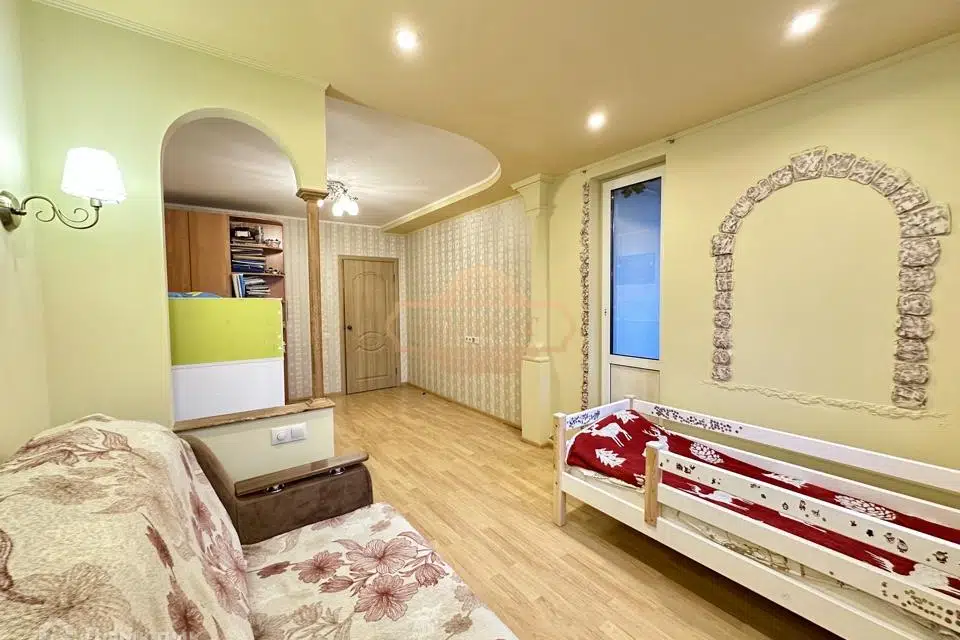 Продаётся 2-комнатная квартира, 49.7 м²