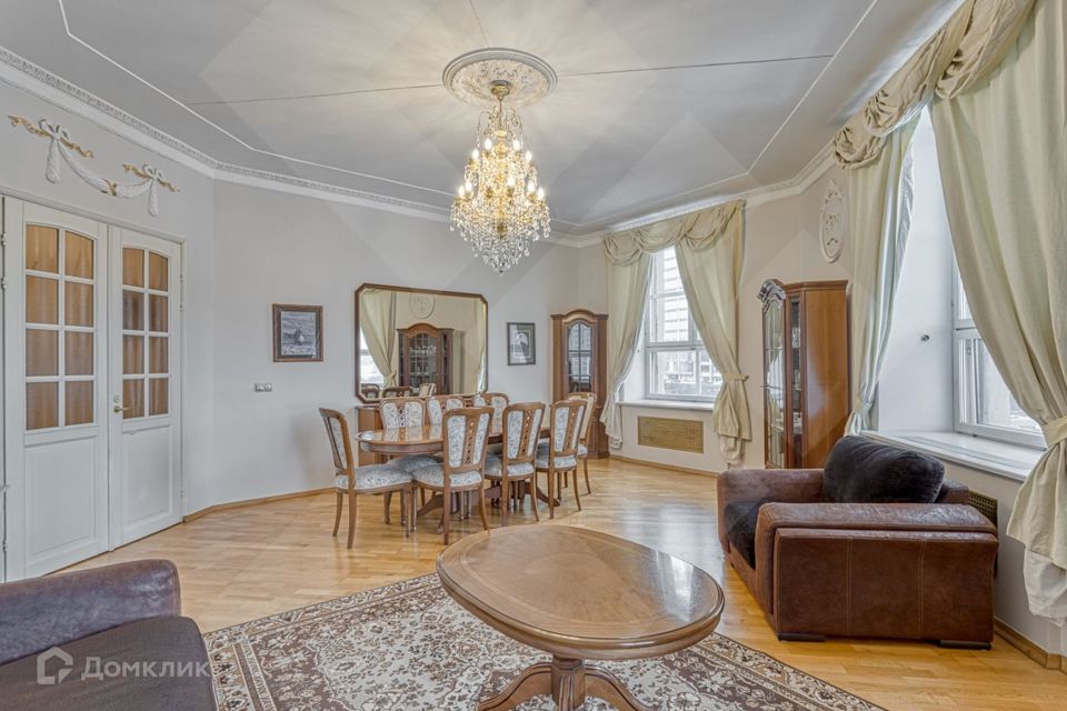 Сдаётся 3-комнатная квартира, 115 м²