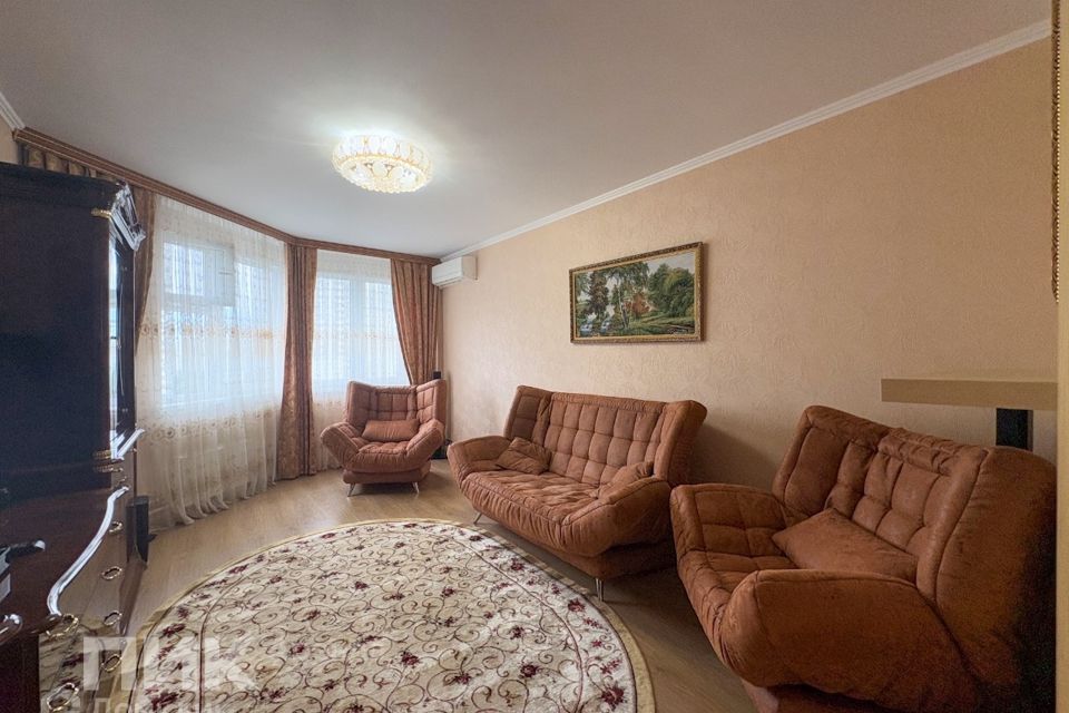 Сдаётся 2-комнатная квартира, 62 м²