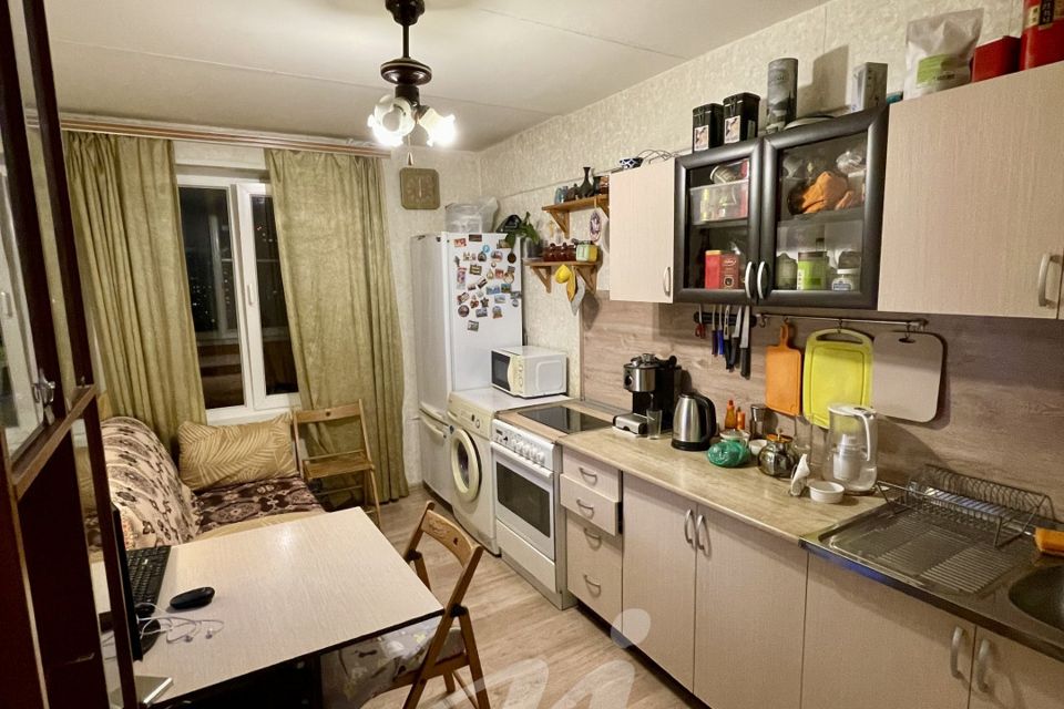 Продаётся 1-комнатная квартира, 38 м²