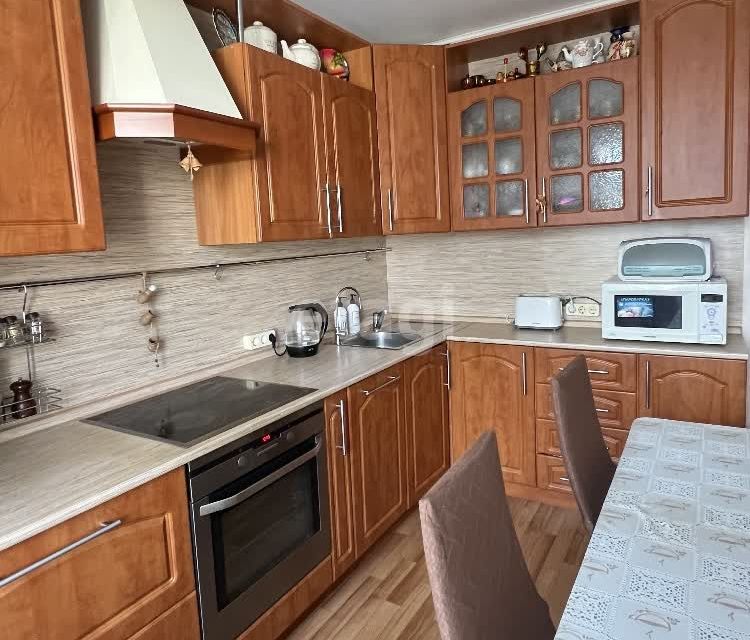Продаётся 3-комнатная квартира, 79.7 м²