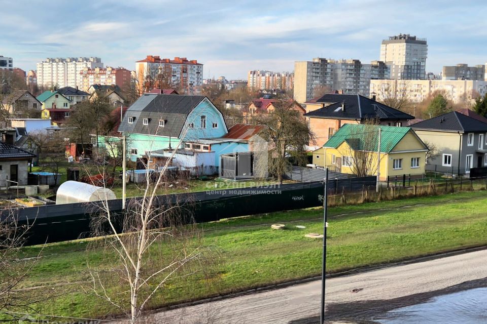 Продаётся 2-комнатная квартира, 50.4 м²
