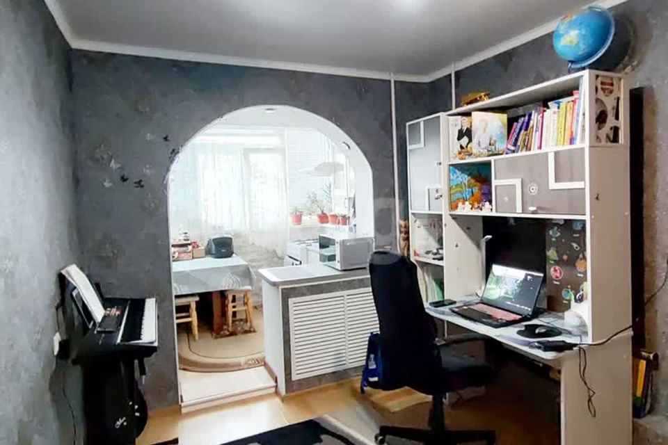 Продаётся 1-комнатная квартира, 35.3 м²