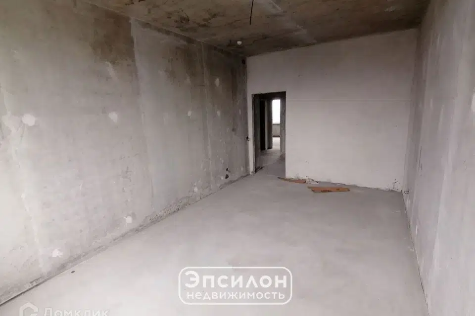 Продаётся 3-комнатная квартира, 119 м²