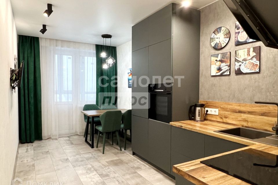 Продаётся 1-комнатная квартира, 45.2 м²