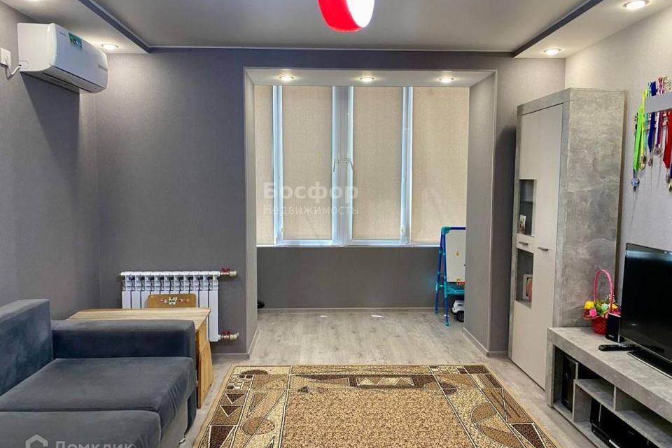 Продаётся 2-комнатная квартира, 52.7 м²
