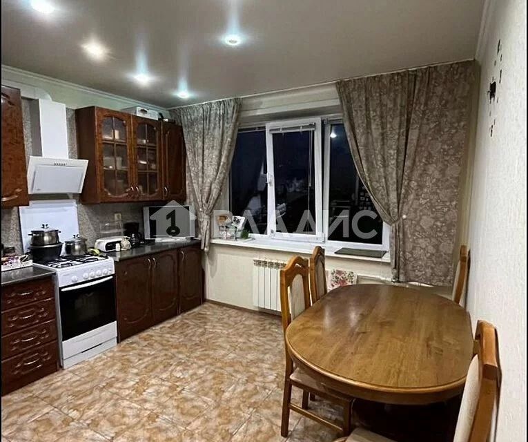 Продаётся 4-комнатная квартира, 116 м²
