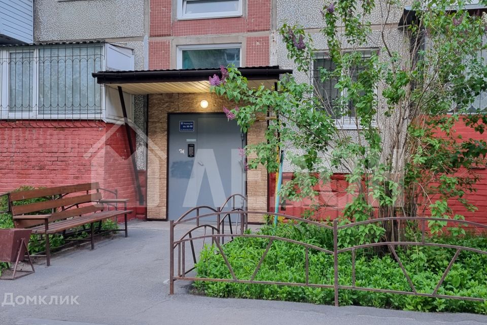 Продаётся 3-комнатная квартира, 62.8 м²