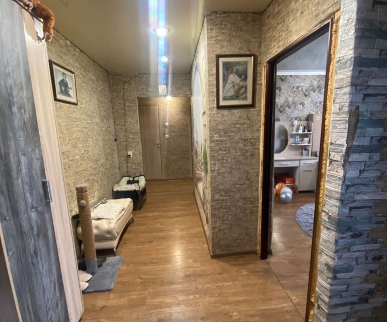 Продаётся 3-комнатная квартира, 73.8 м²