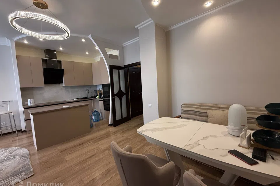 Сдаётся 3-комнатная квартира, 80 м²