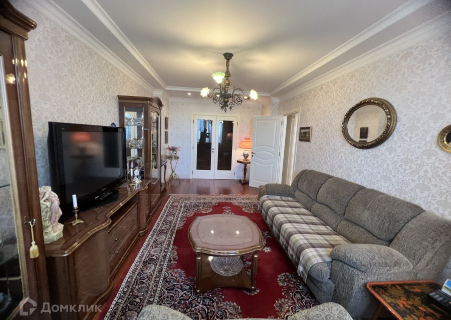 Продаётся 3-комнатная квартира, 92.3 м²
