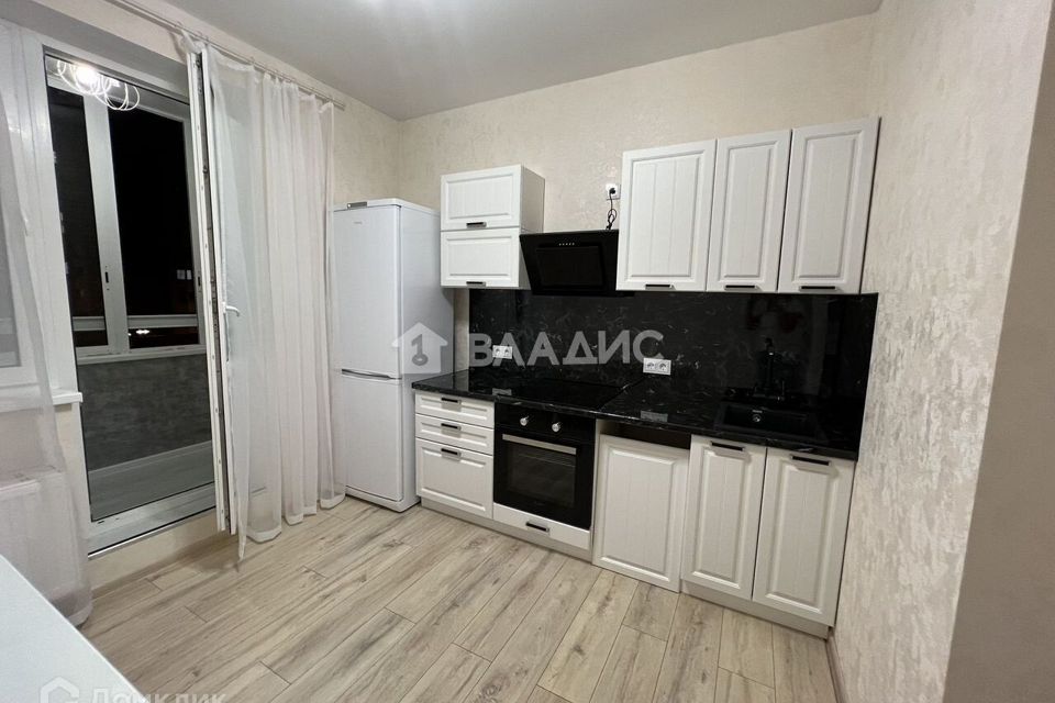 Продаётся 1-комнатная квартира, 38 м²