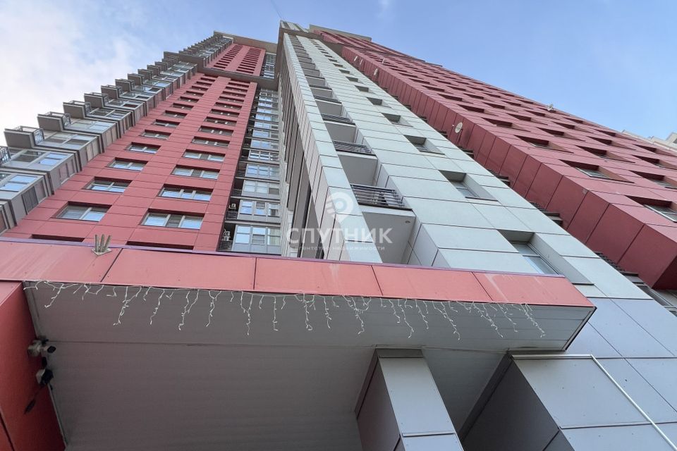 Продаётся 2-комнатная квартира, 80.6 м²