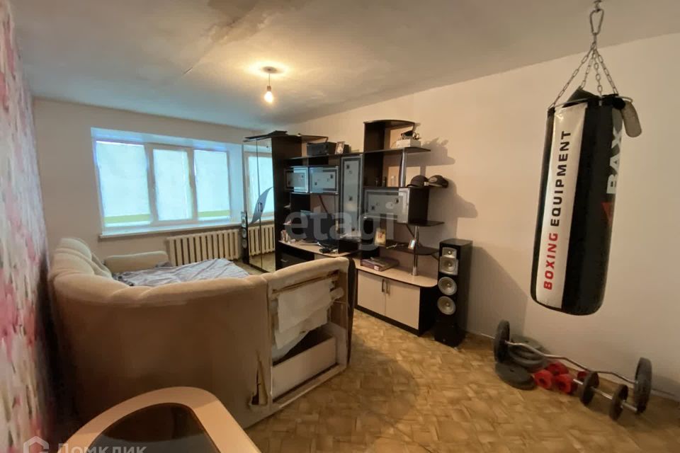 Продаётся 3-комнатная квартира, 59.4 м²