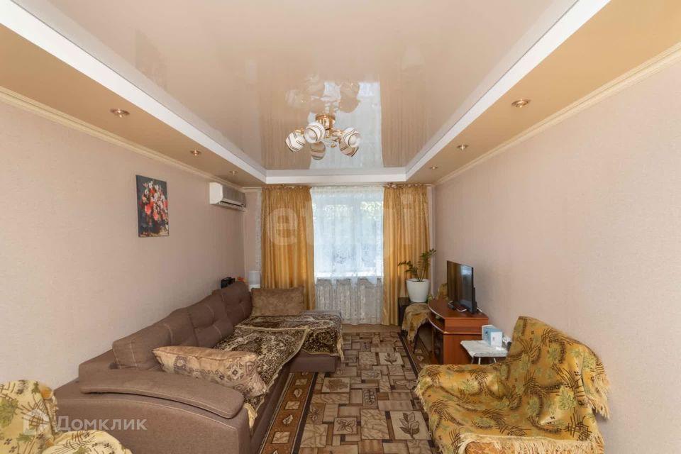 Продаётся 3-комнатная квартира, 59.3 м²