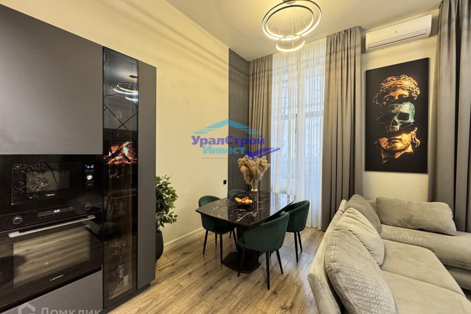 Продаётся 3-комнатная квартира, 70.2 м²