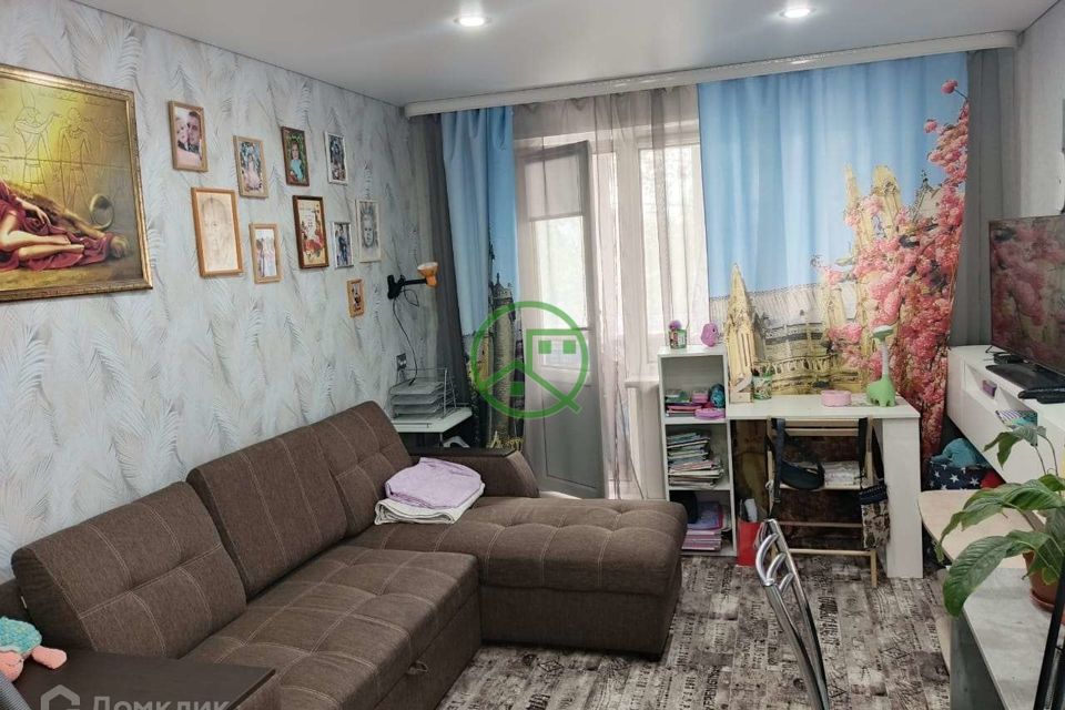 Продаётся 2-комнатная квартира, 43.8 м²