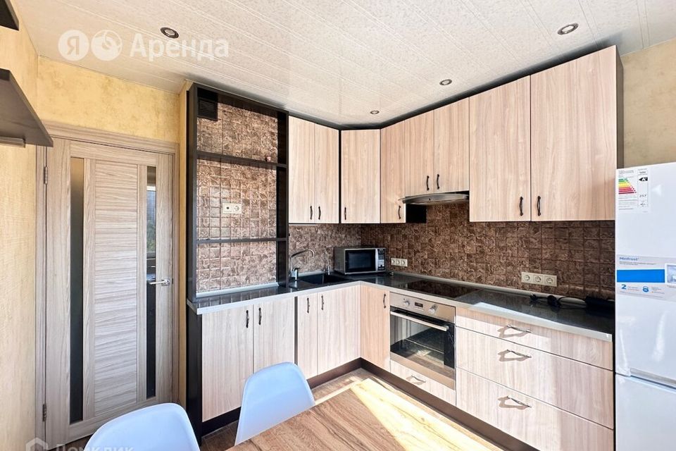 Сдаётся 1-комнатная квартира, 40 м²