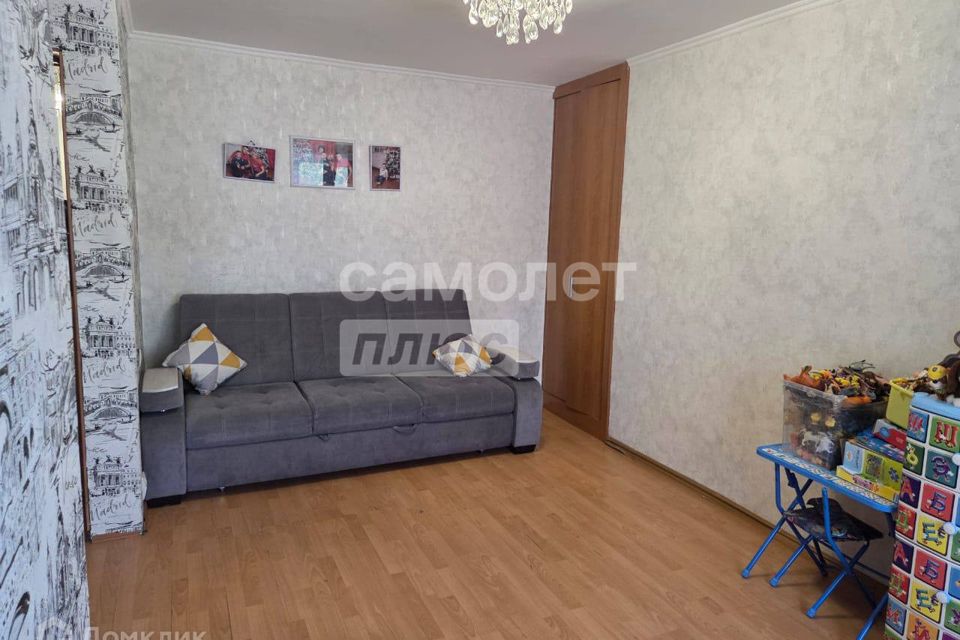 Продаётся 1-комнатная квартира, 32 м²
