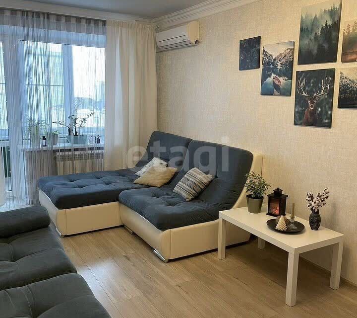 Продаётся 3-комнатная квартира, 69.5 м²