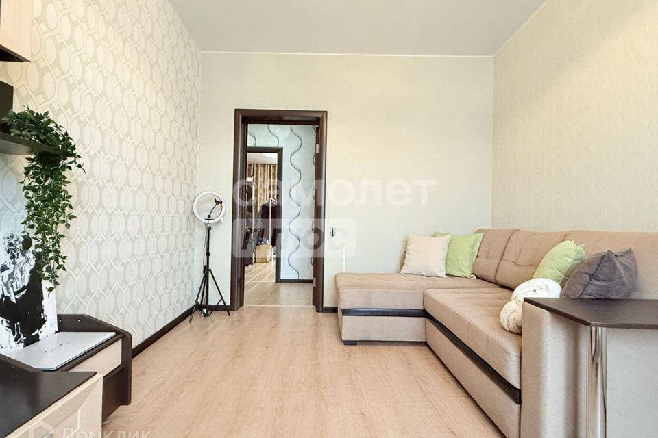 Продаётся 2-комнатная квартира, 57 м²