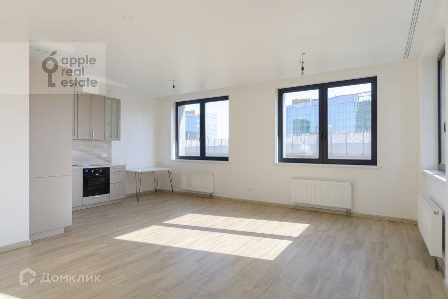 Сдаётся 2-комнатная квартира, 61 м²