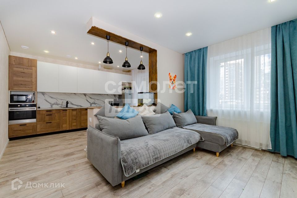 Продаётся 3-комнатная квартира, 81.6 м²