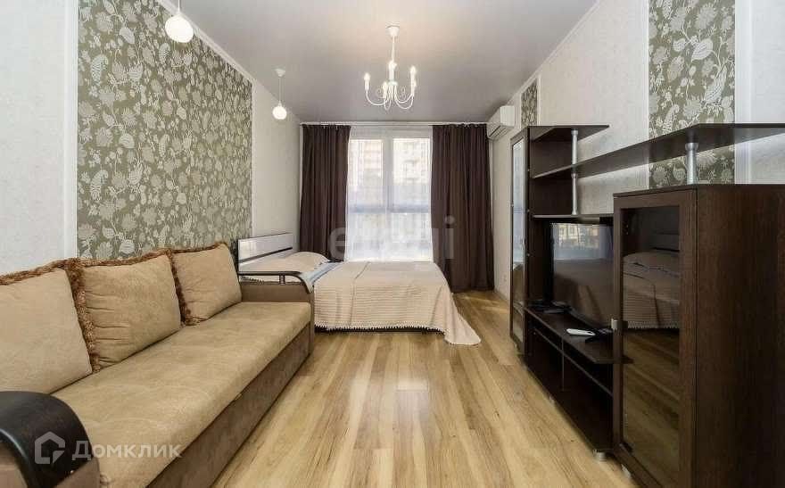 Сдаётся 1-комнатная квартира, 42 м²