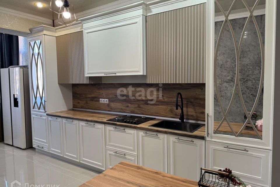Продаётся 2-комнатная квартира, 73.9 м²