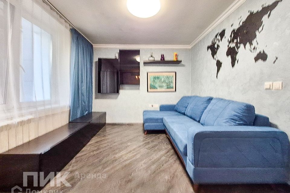 Сдаётся 2-комнатная квартира, 58 м²