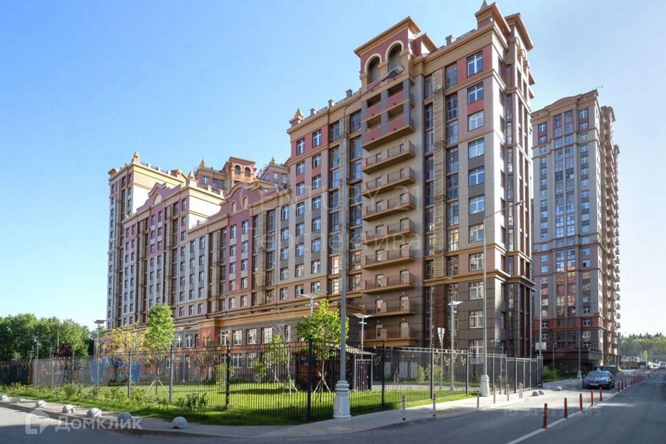 Продаётся 2-комнатная квартира, 57.9 м²
