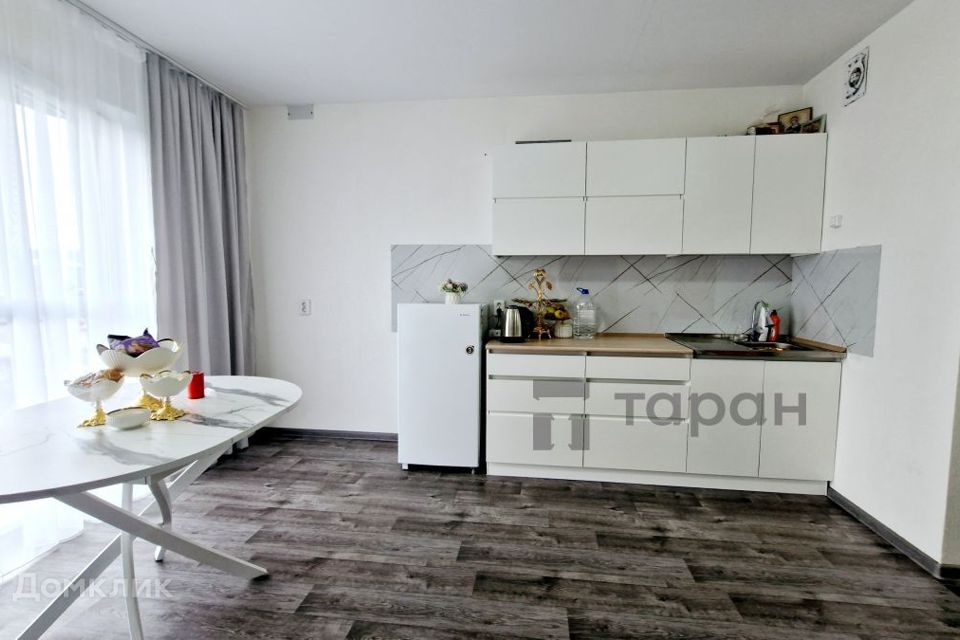 Продаётся 2-комнатная квартира, 40.6 м²