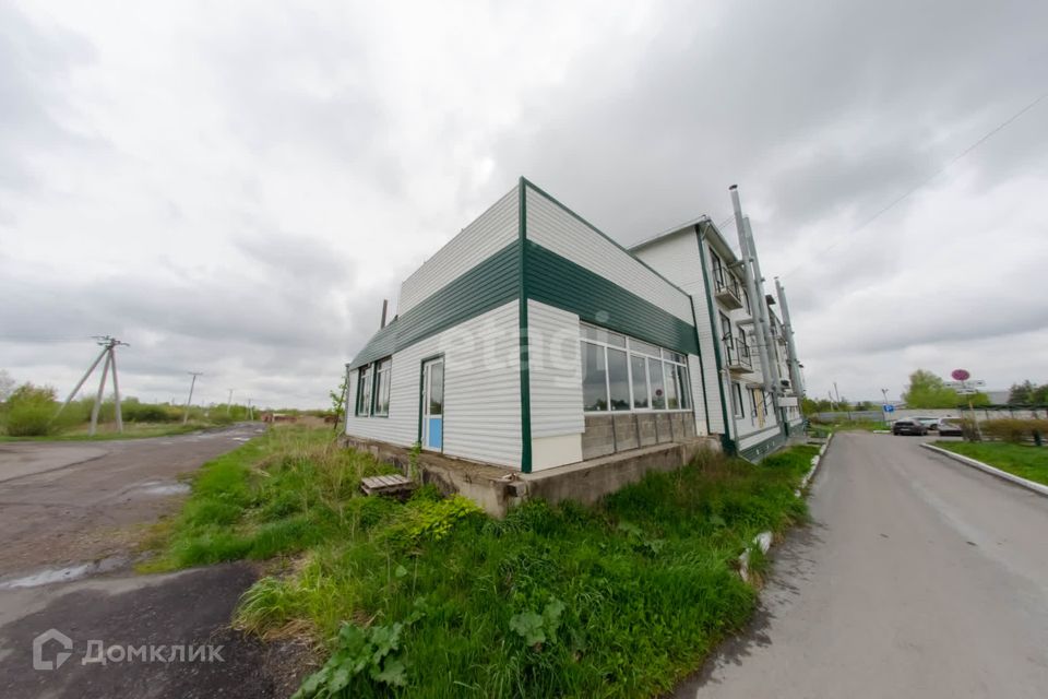 Продаётся 1-комнатная квартира, 134.4 м²