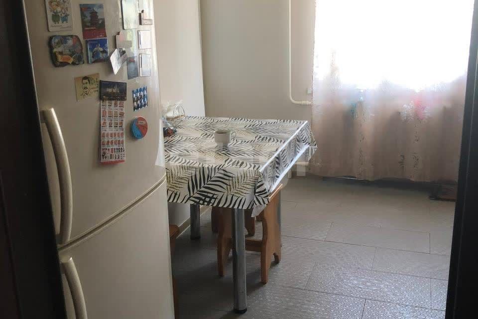 Продаётся 3-комнатная квартира, 62.2 м²