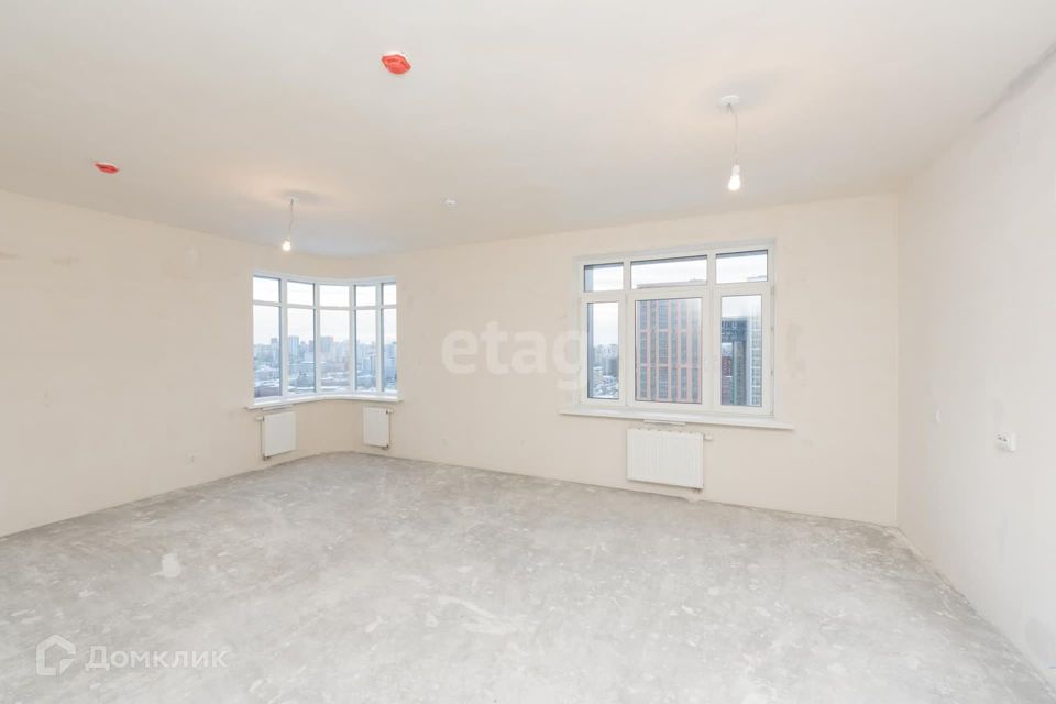 Продаётся 3-комнатная квартира, 76 м²