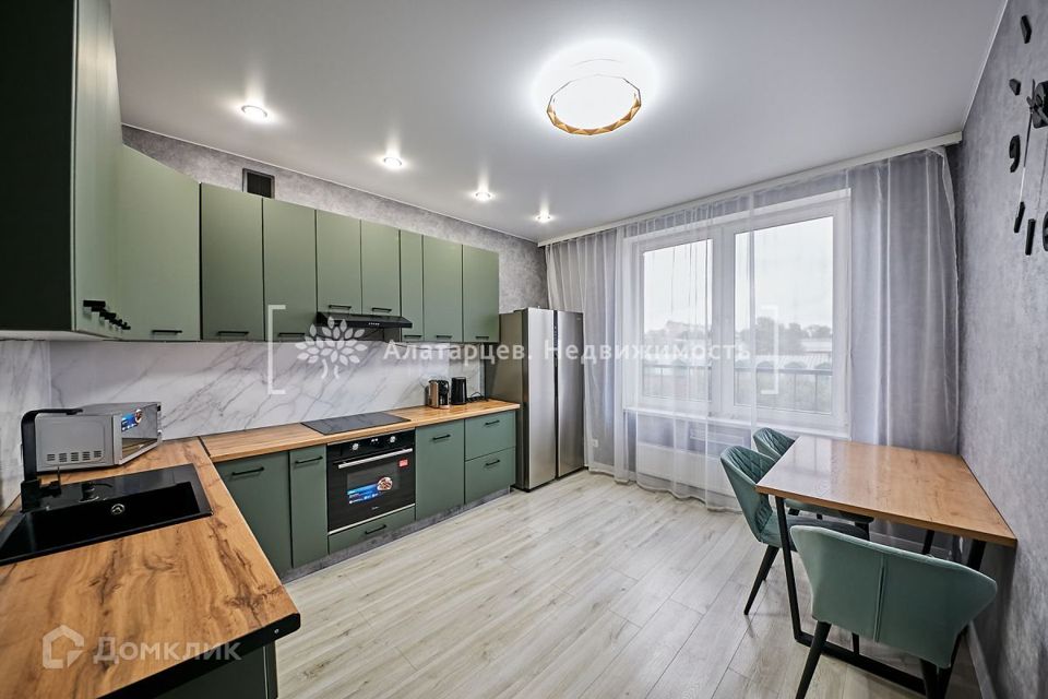 Продаётся 2-комнатная квартира, 63.3 м²