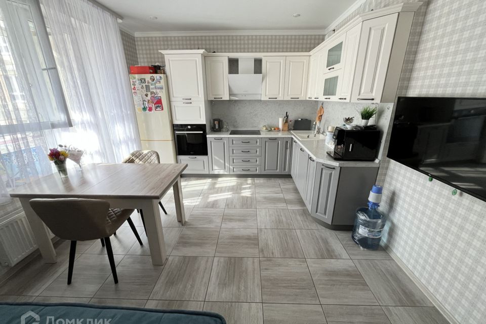 Продаётся 3-комнатная квартира, 75 м²