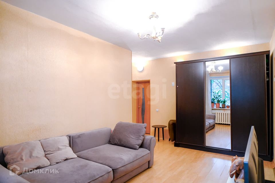 Продаётся 3-комнатная квартира, 55 м²