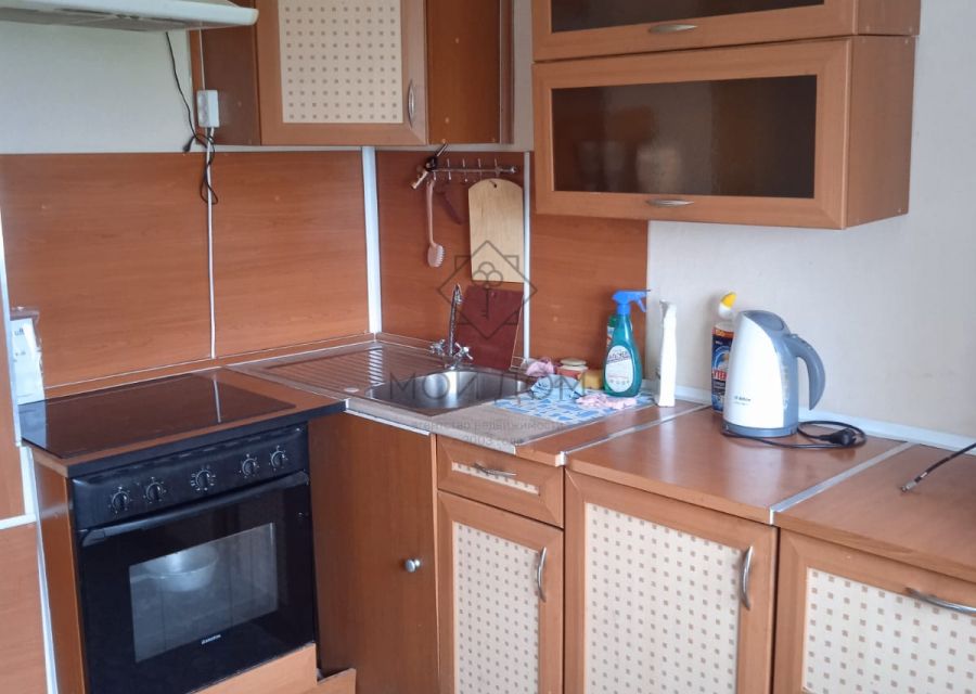 Сдаётся 1-комнатная квартира, 42 м²